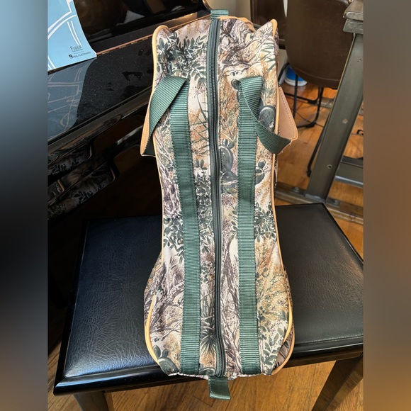 Jon Hart Cactus Print Boot Bag with Green Accents - Picture 3 of 6